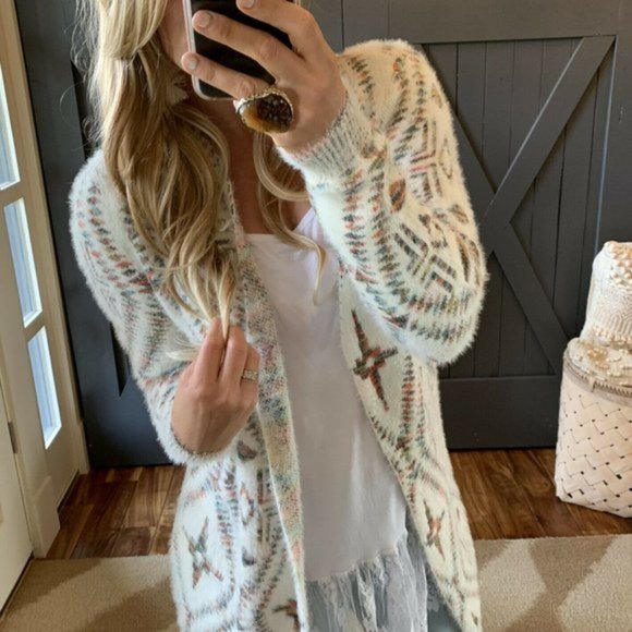 New Cowichan Celtic Cardigan Boho Sweater - Picture 4 of 6